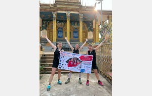 65f9325e63d88_BanderoleauCambodge.jpg
